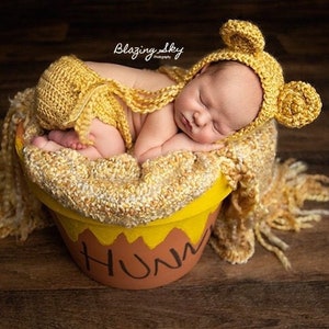 Classic Winnie the Pooh Inspired Outfit and/or Bonnet Sizes from NB to 6-9 months. Baby Handmade Crochet Photo Prop. Gender Neutral.