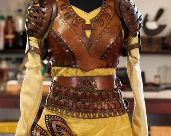 Woman corset "Dorne full set"  Leather Medieval Renaissance - Warrior Costume - Breastplate