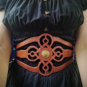 Woman leather Belt "Beltane" Ren Faire Medieval- Fantasy Belt Accessories for LARP Cosplay Outfit