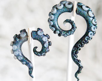 Night Light, Glow in the dark Faux gauge tentacles - Resin Tentacle/Octopus fake gauge earrings, Octopus Earrings,Diver gift