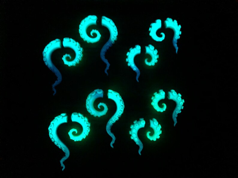 Cthulhu, tentacules phosphorescents dans le noir Boucles d'oreilles en résine tentacule/poulpe, boucles d'oreilles pieuvre, cadeau de plongeur image 9