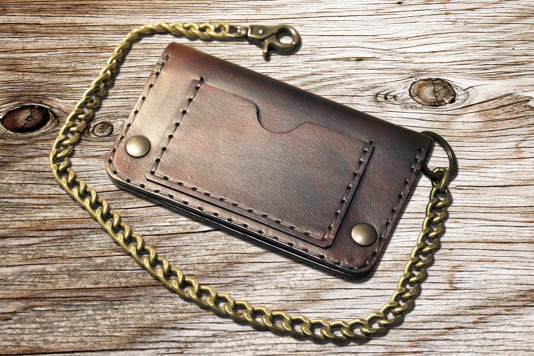 Cartera de motociclista de cuero italiano hecha a mano con cadena