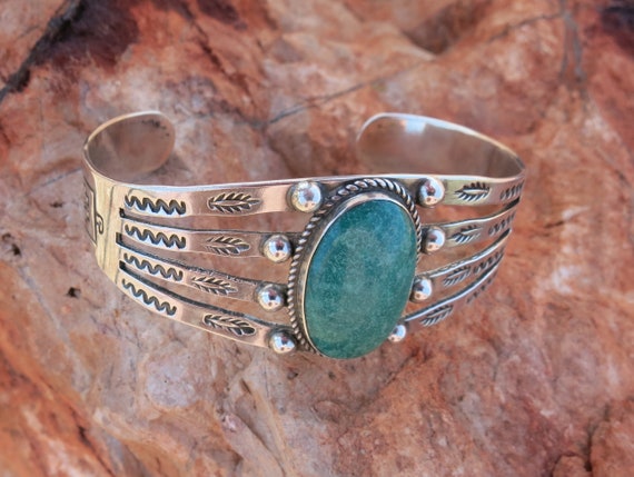 Excellent NAVAJO TURQUOISE BRACELET, Harvey Era, … - image 7