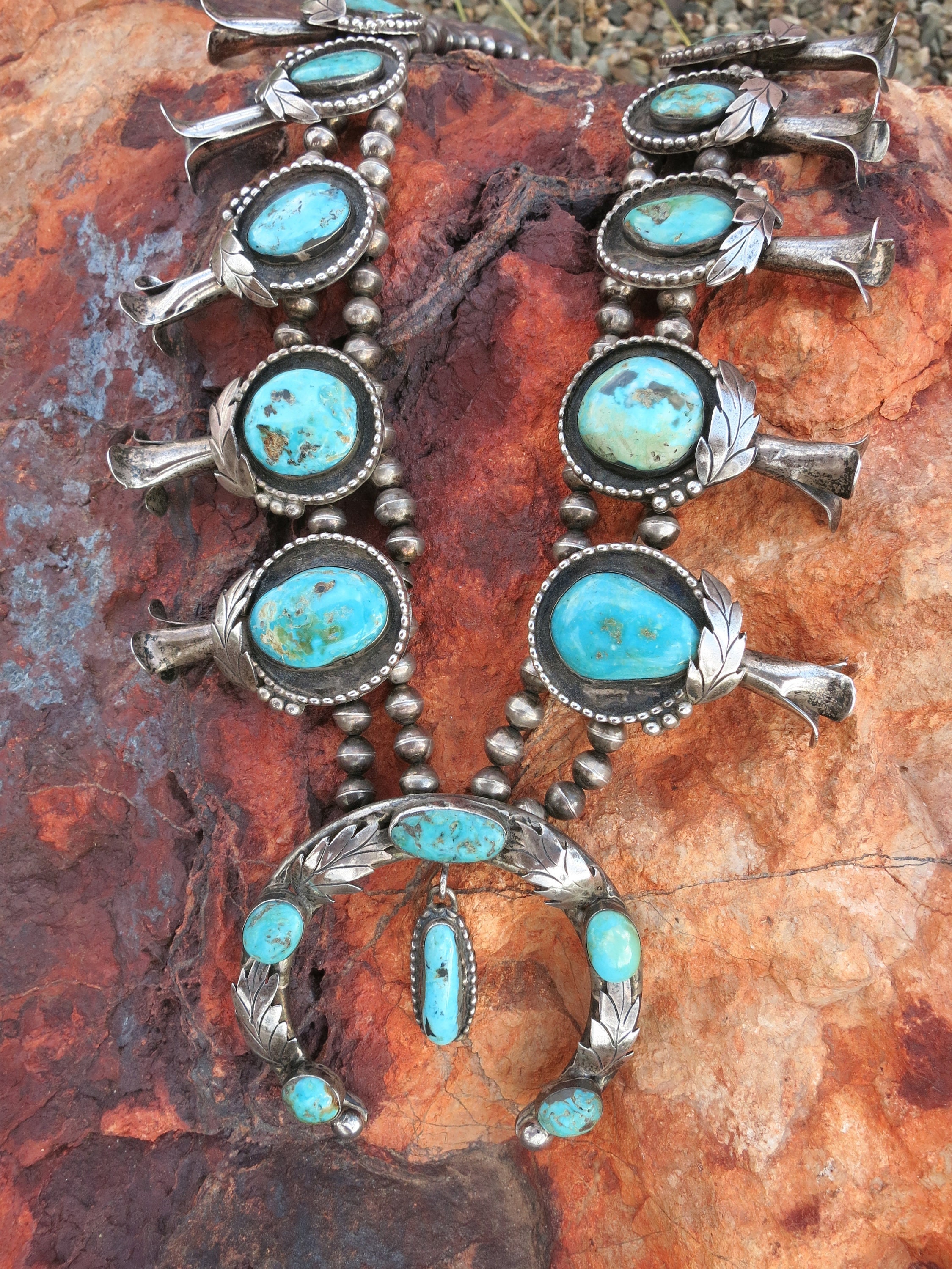 Superior Don Dodson Vintage Native American Navajo Royston Turquoise Sterling Silver Bracelet Superior Don Dodson Vintage Native American Navajo Royston Turquoise Sterling Silver Bracelet