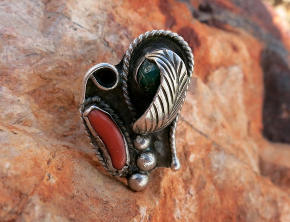 NAVAJO TURQUOISE & CORAL Ring, Vintage, Sterling … - image 1