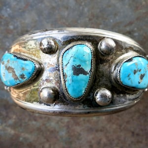 BIG NAVAJO CUFF 3 Turquoise Cabochons, 56 Grams, Handmade, Sterling Silver, Ca 1940&#39;s