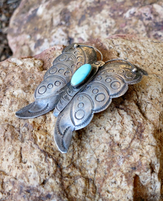 HUGE OLD NAVAJO Butterfly Brooch, Turquoise Caboc… - image 2