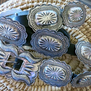 VINTAGE NAVAJO CONCHO Belt, Repousse, 290 Grams, Sterling Silver