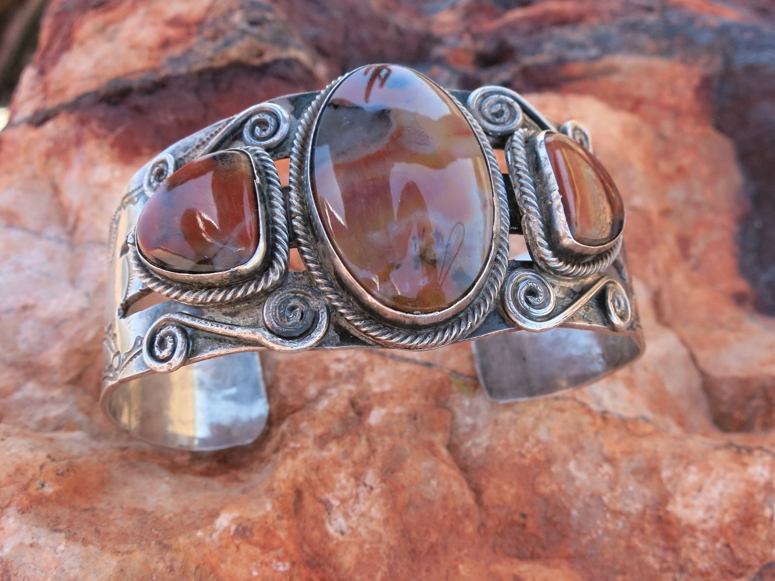 Rare Vintage Native American Navajo Agate Sterling Silver Bursting Bracelet Old Rare Vintage Native American Navajo Agate Sterling Silver Bursting Bracelet Old