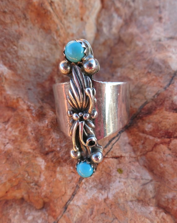 NAVAJO TURQUOISE RING, Sz 7, "Applied" Leaves, Ste