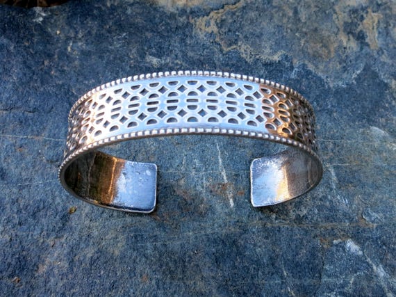 LARGE STERLING BRACELET, 41 Grams, twisted rope edge, Stamped Sterling 925