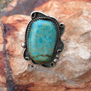 VINTAGE NAVAJO TURQUOISE Ring, Large, 20 Grams, Sterling