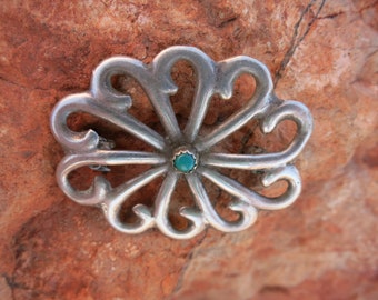 NAVAJO TURQUOISE BROOCH/Pin, Vintage, Sterling Silver