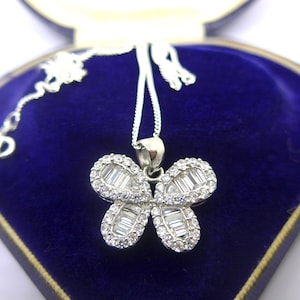 Vintage 925 Silver Glittering Butterfly Pendant Necklace - 18 Inch Chain