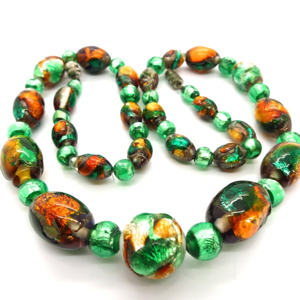 Vintage Bohemian Czech Art Deco Green Gold Opalescent Bi Colour Foil Glass Bead Necklace