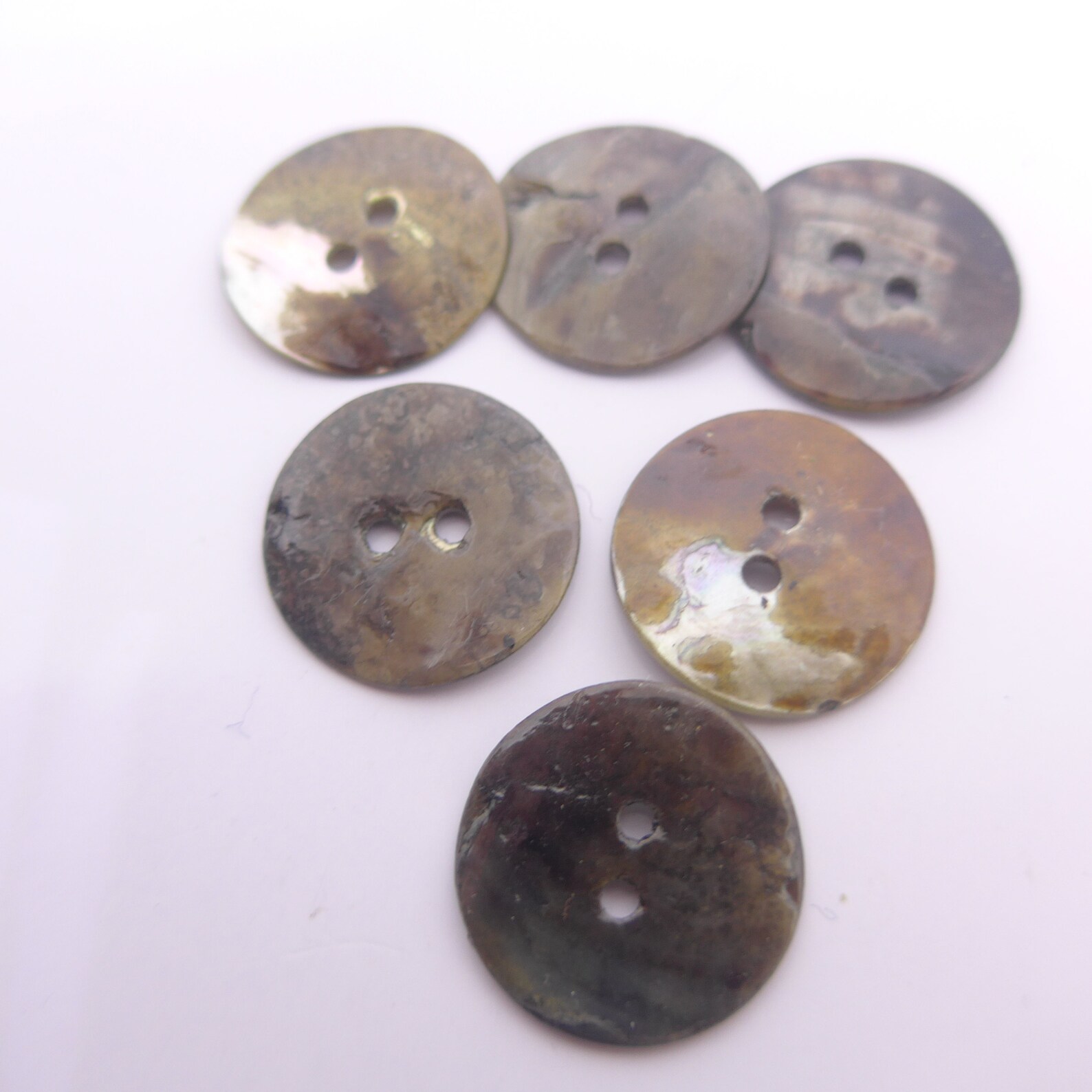 Vintage Perlmutt Knöpfe Set x 6 irisierende grau gemusterte | Etsy
