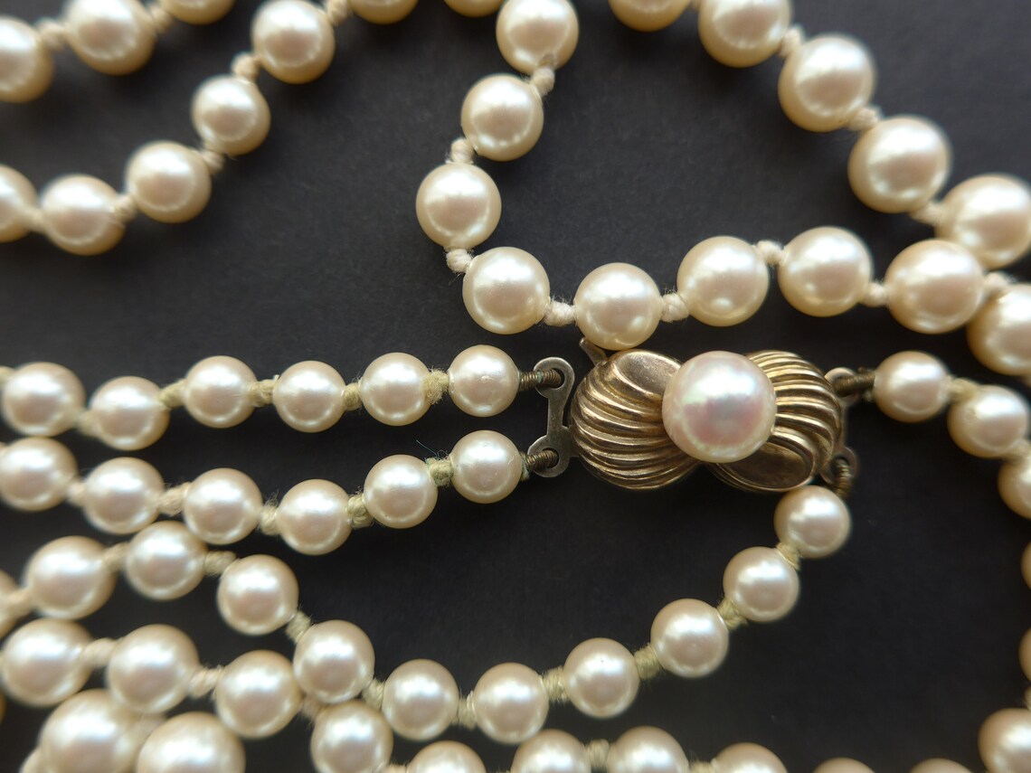 jka pearl necklace