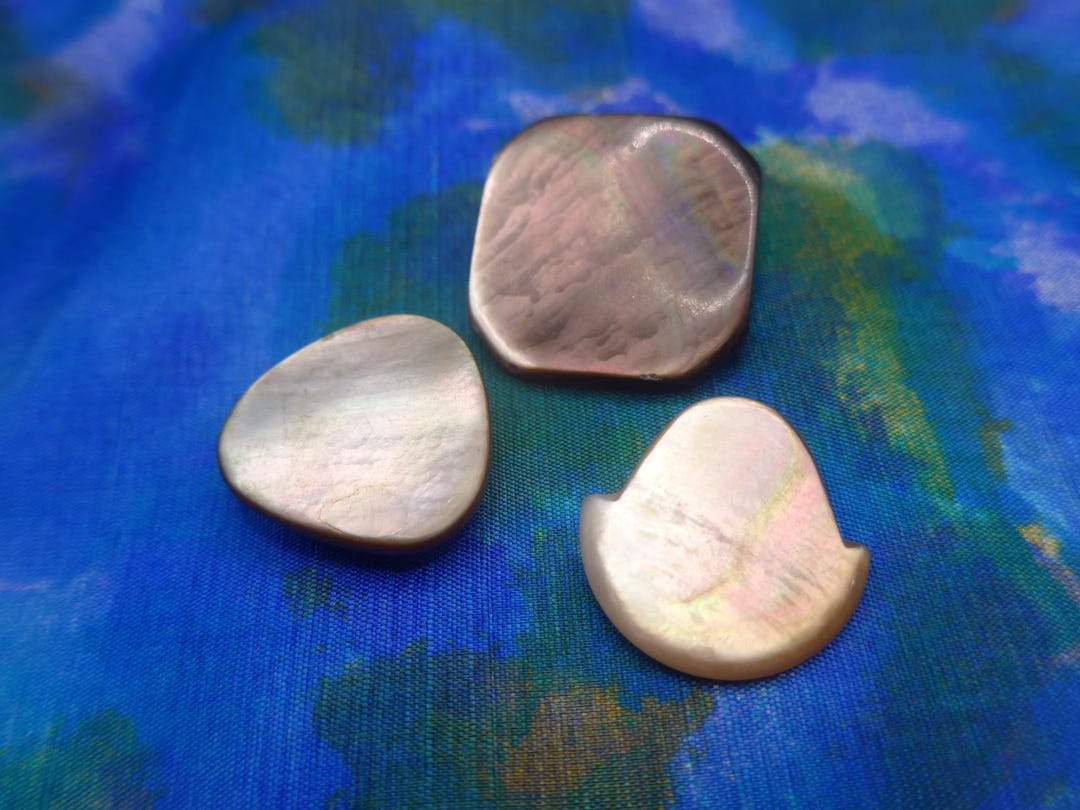Vintage Abalone Grey Shell Buttons - X 3 Metal Shanks. - Etsy