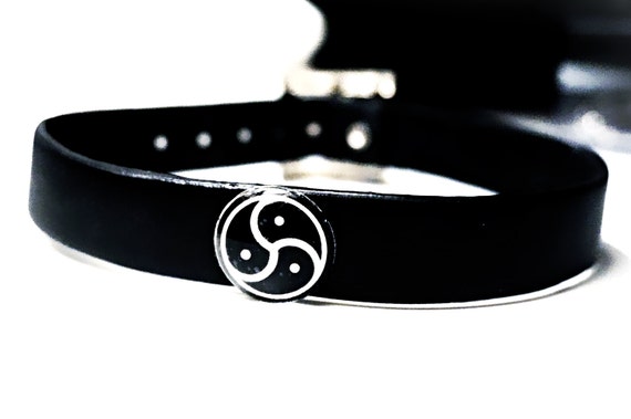 bdsm symbol collar Bdsm symbol collar