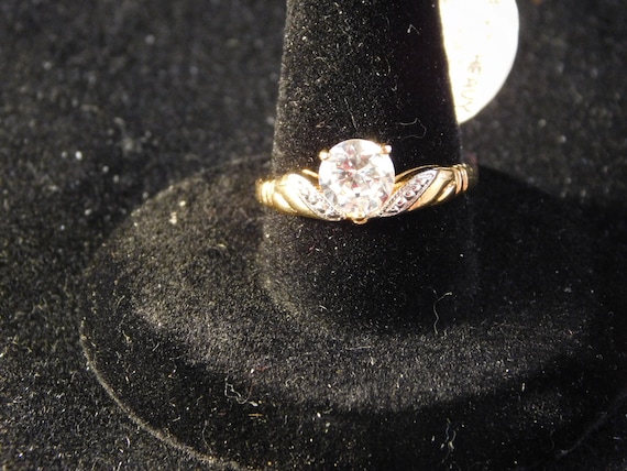 Lindenwold 2024 cubic zirconia