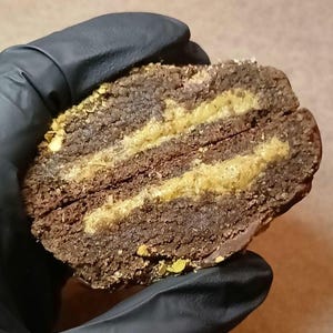 Stuffed Ketogenic Cookies