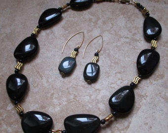Collar de piedra negra y conjunto de pendientes / Collar y pendientes de obsidiana arco iris