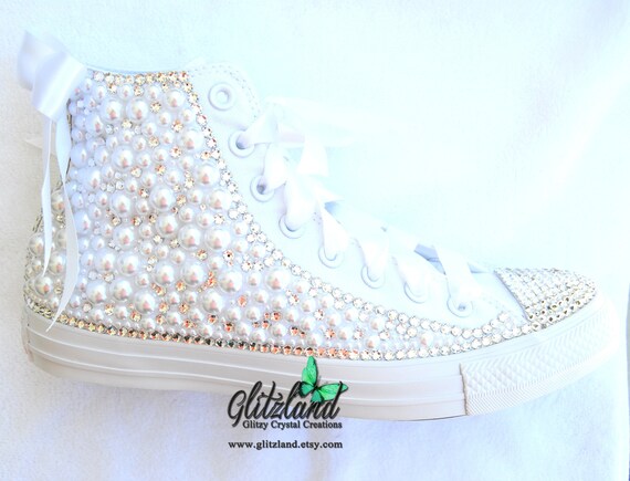Femmes SWAROVSKI® Converse Chuck Taylor haute Top Sneaker customisé avec des perles blanches et des cristaux SWAROVSKI® (fonctionne grand pour les femmes) | D'arrivée Nouvelle Arrivée
Femmes SWAROVSKI® Converse Chuck Taylor haute Top Sneaker customisé avec avec avec des perles blanches et des cristaux SWAROVSKI® (fonctionne grand pour les femmes) | D'arrivée Nouvelle Arrivée
1b7531