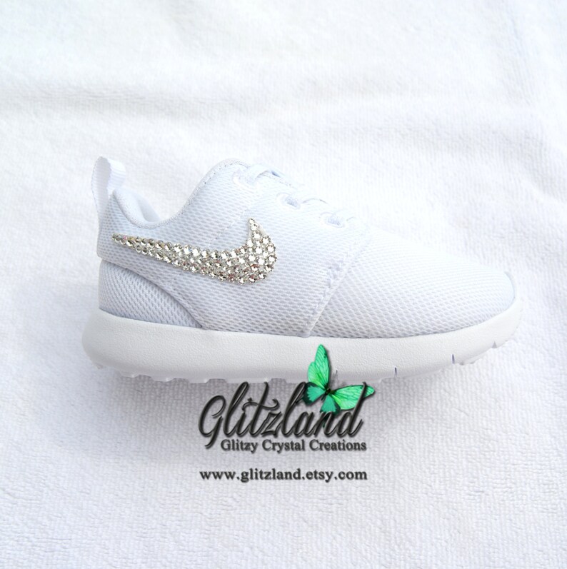 how to customize roshe run