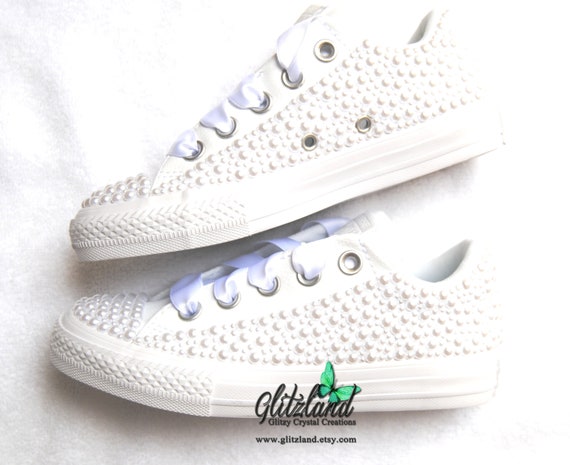 white pearl converse