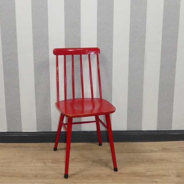 Stuhl 60er Jahre Design Klassiker Küchenstuhl Sprossenstuhl im Tapiovaara Stil rot chair wood red