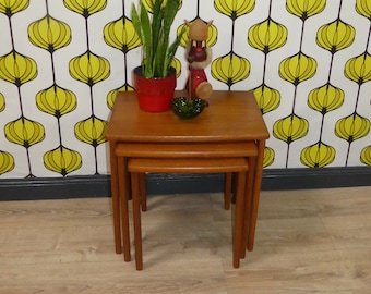 nesting tables white seventies