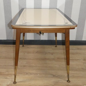 60er COFFEETABLE Mufuti Tisch Couch/Esstisch ausziehbar Kurbeltisch Resopal Two Tone creme schwarzMuster retro Bild 4