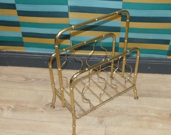 Revistero metálico delicado de los años 60/70, chapado en oro, cromado, con aspecto de bambú, estilo Hollywood Regency, vintage retro, MCM.