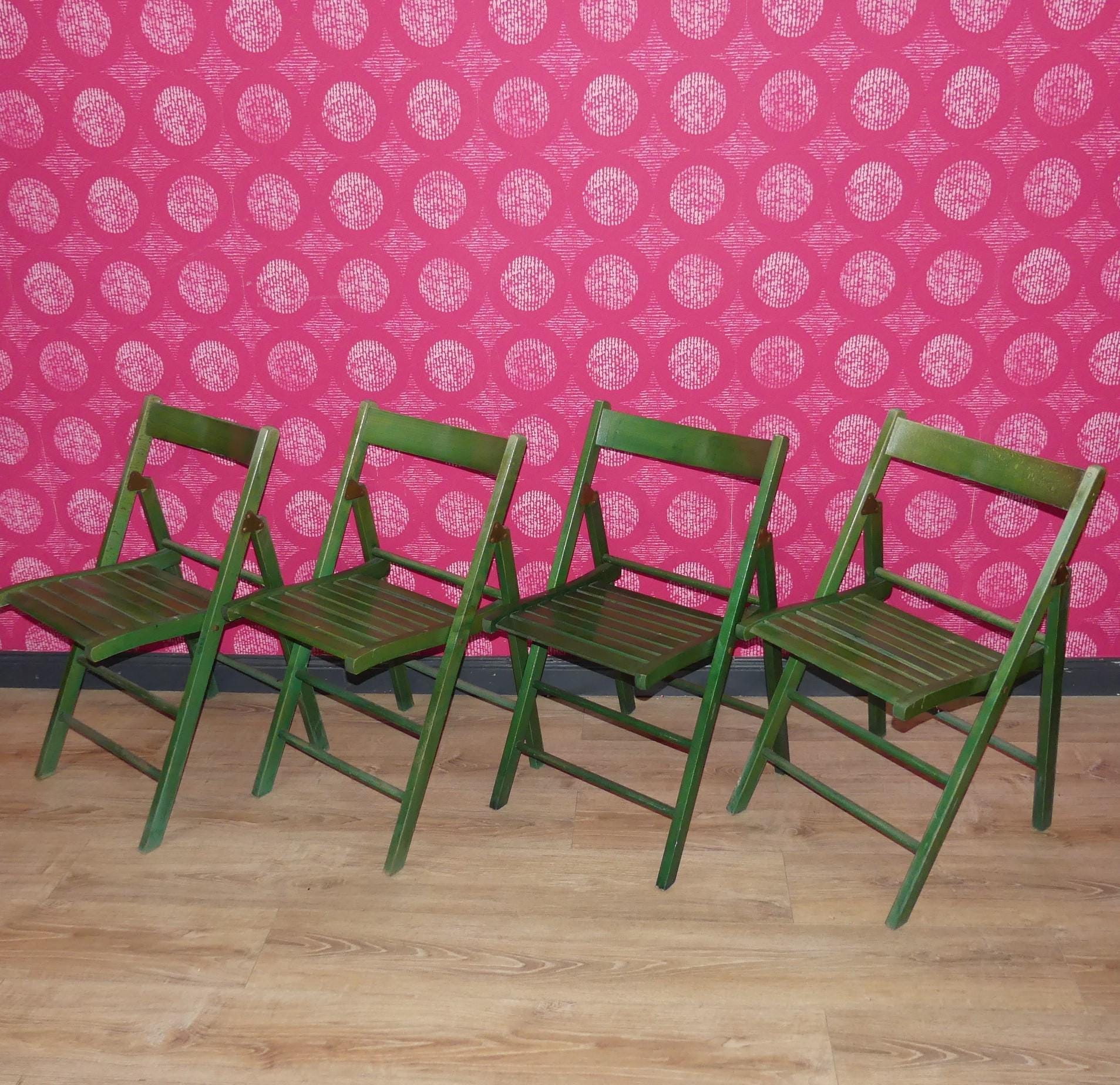 70 年代の、美しいデザインと実用性を兼ね備えた、グリーンの木材で作