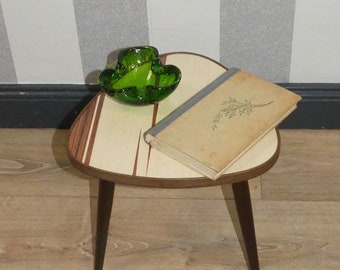 Tabouret fleuri des années 60 motif aspect bois 2 tons Table d'appoint Resopal Ø29 H28cm original rétro rockabilly