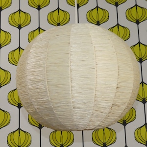 cute 70s hanging lamp ceiling lamp plastic white/red mid century retro vintage space age