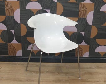 1 von 4 Armlehnstuhl LOOP infiniti Kunststoff Stapelstuhl made in Italy weiß Stuhl Design Klassiker Italien 4 legs Panton Stil
