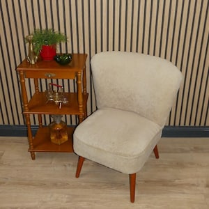 Zierlicher 50er Sessel Cocktailsessel Clubsessel wollweiß kuschelig fifties vintage retro mid century
