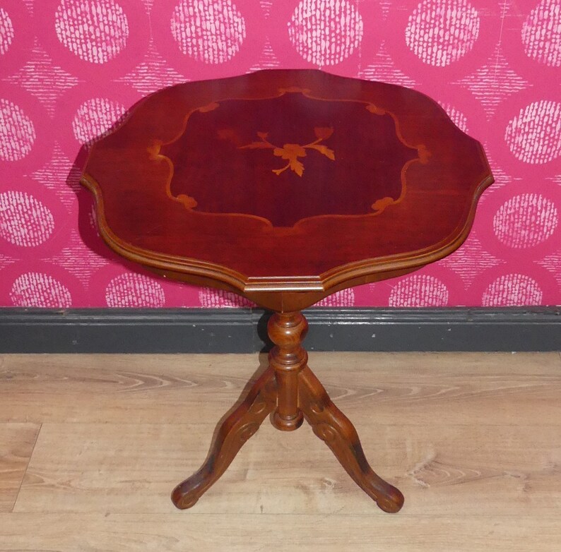 Small Light Round 52 Cm Side Table Chippendale Style Inlay H 59 Cm