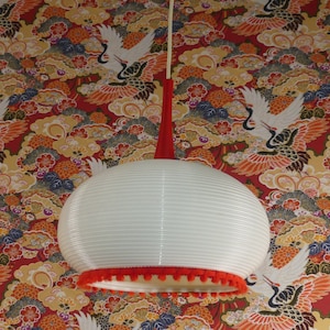 cute 70s hanging lamp ceiling lamp plastic white/red mid century retro vintage space age