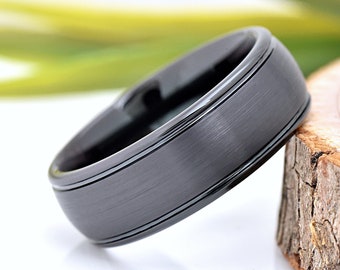 Black Tungsten Ring Mens, 8mm Mens Wedding Band, Tungsten Carbide Ring, Engraved Anniversary Gift for Him, Promise Ring,  Black Ring Band