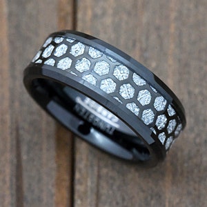 8mm Metallic Imitate Meteorite with Honeycomb Hexagon Pattern Inlay High Polish Black Tungsten Carbide Ring Wedding Band Anniversary Ring
