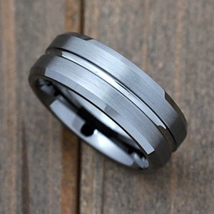 Brushed Matte Gunmetal Color Grooved Center Gray Tungsten Carbide Ring Wedding Band Beveled Edge Lager Engraved Jewelry Anniversary Ring