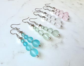 Sea Glass Weihnachtsbaum Ohrringe: Frosted Urlaub Schmuck
