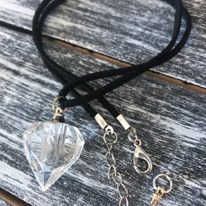 Clear Diamond Shaped Perfume/Essential Oil Pendant on Suede Cord Necklace (Adjustable) Aromatherapy Diffuser