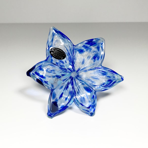 Murano Art Glass Clear Light Dark Blue Sparkle Flower 6 Petals, Unique Novelty Art Glass 5 3/4” Dia, Handmade in Italy, Gift, Sticker, New