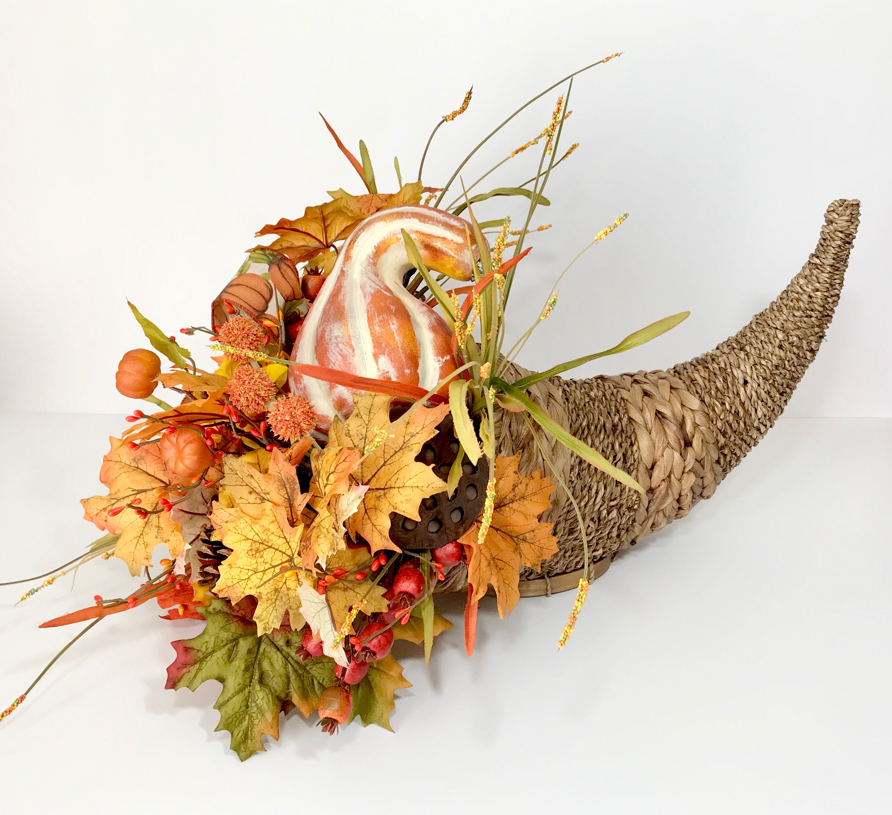 Thanksgiving Cornucopia Basket
