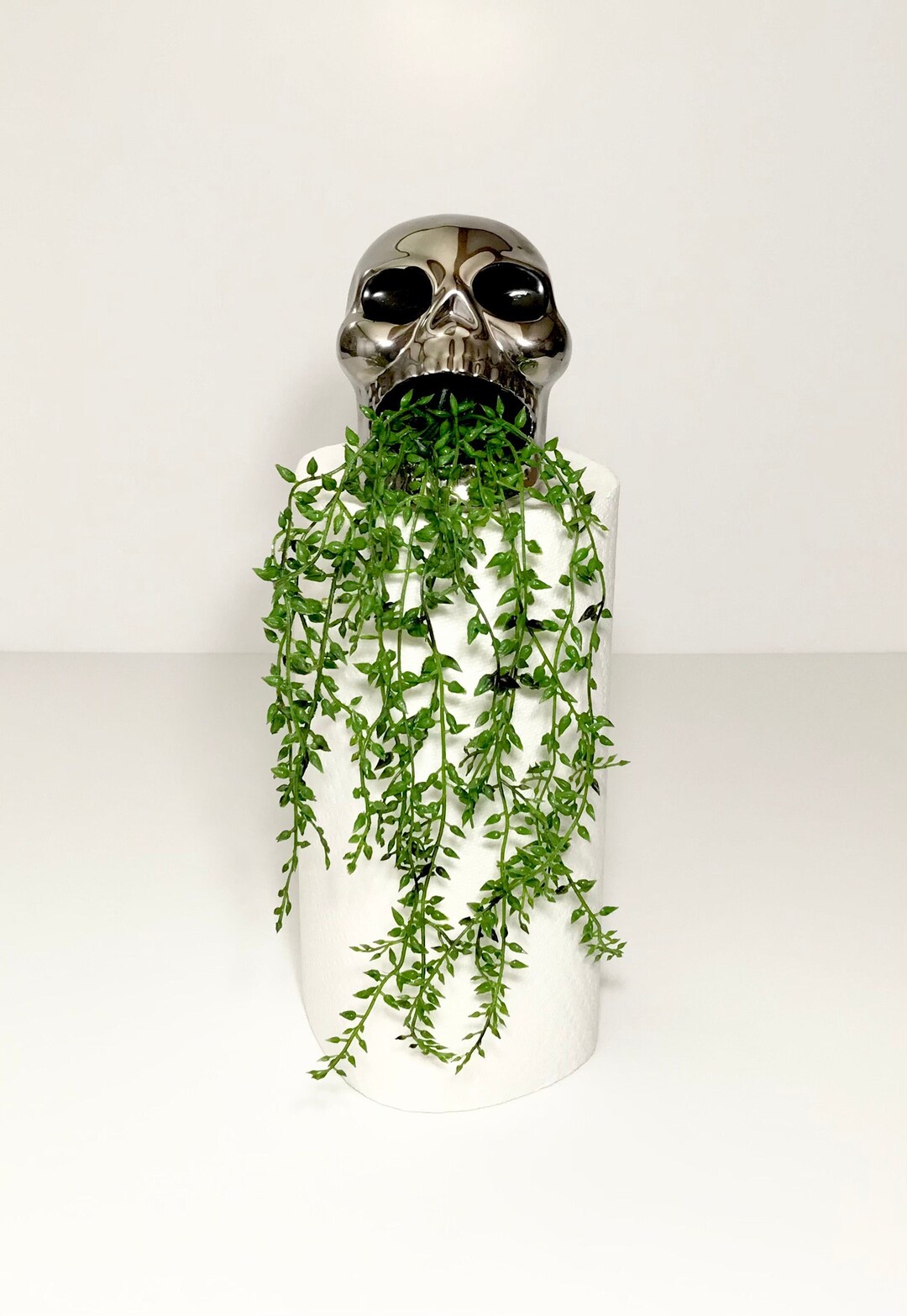 Gothic Halloween Decoration, Sick Human Skull Retching Spewing Puke ...