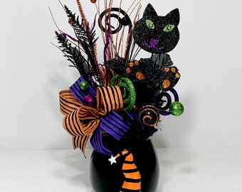 Black Cat Witch Pot Halloween Centerpiece, Spooky Party Decoration Table Large Arrangement, Ceramic Witch Cauldron Decoration, Handmade, New