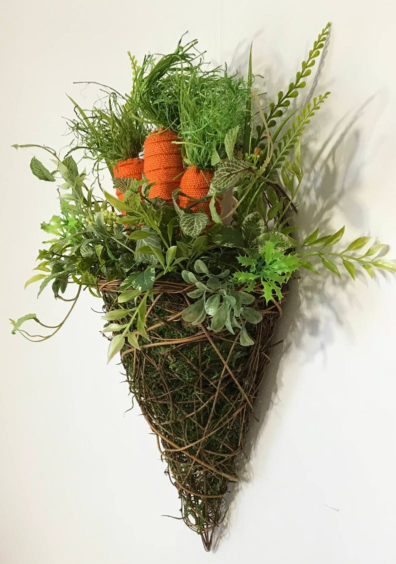 Grapevine Basket Wall Pocket Wreath Decor Rustic Carrots Etsy